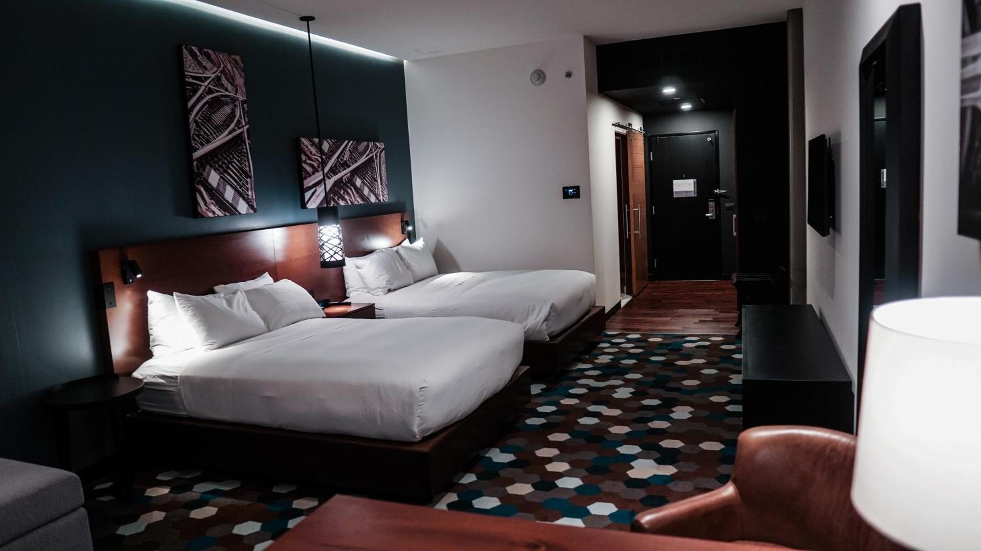 Doubletree By Hilton Celaya Celaya  Esterno foto