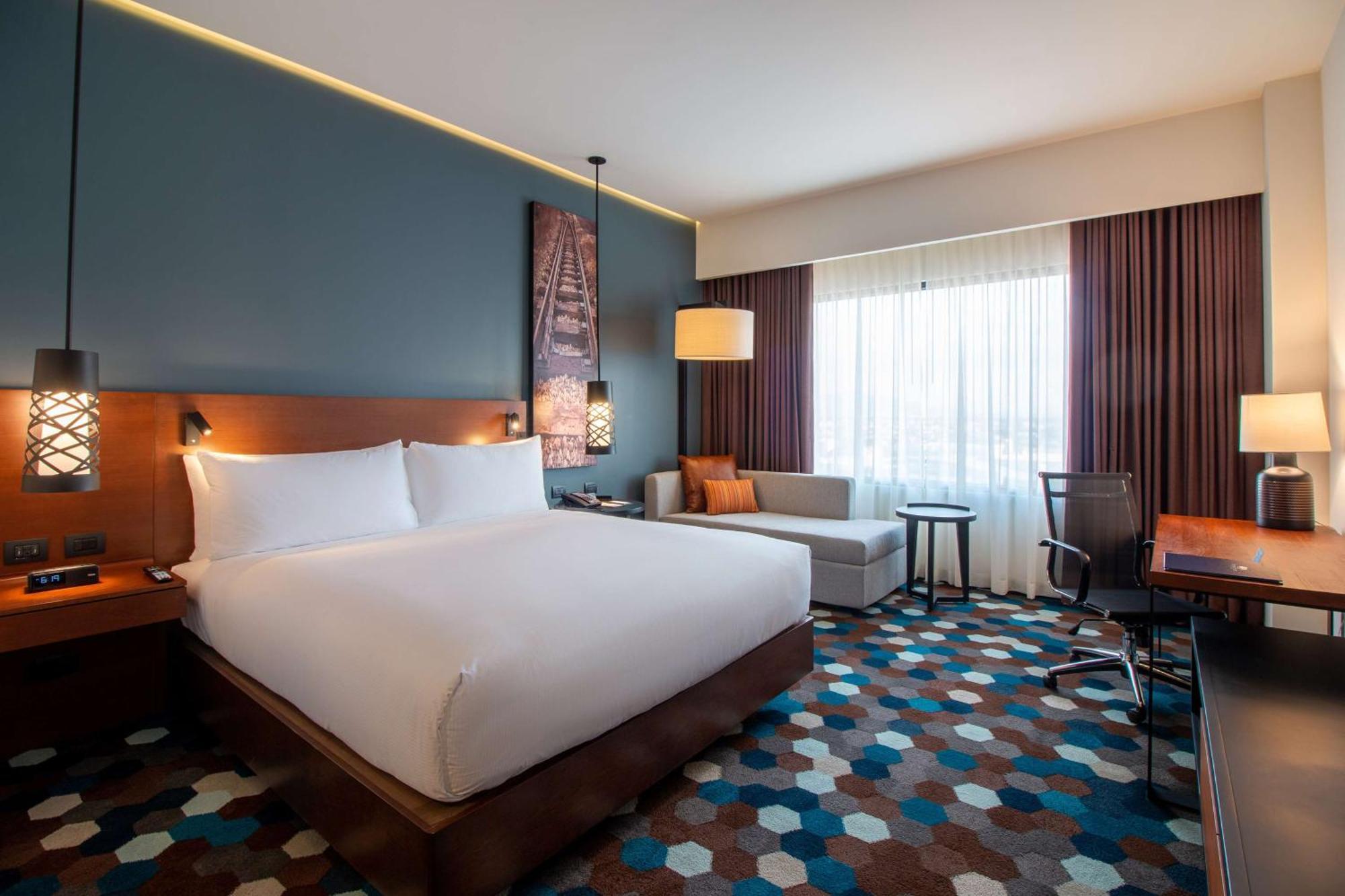 Doubletree By Hilton Celaya Celaya  Esterno foto