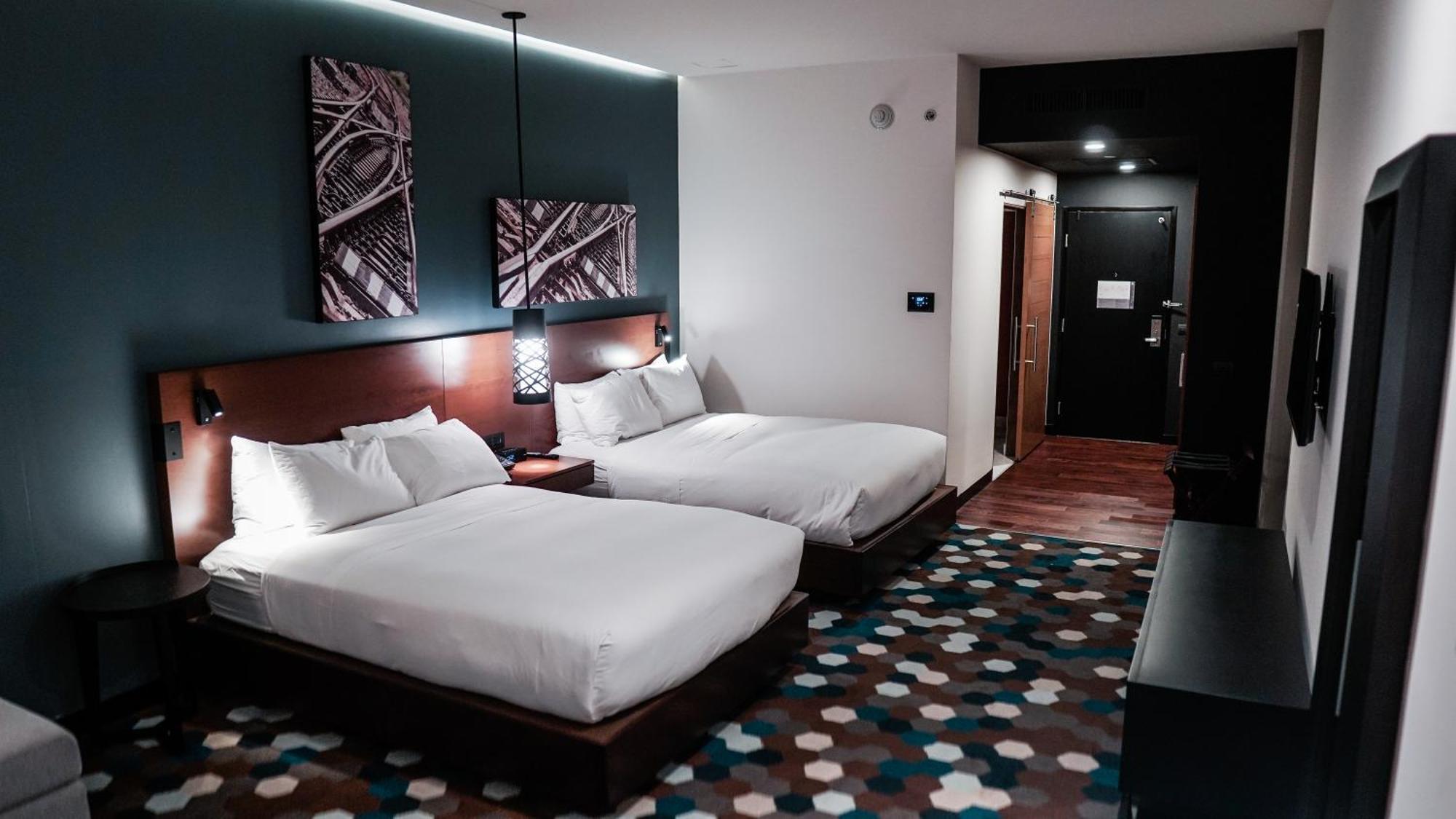 Doubletree By Hilton Celaya Celaya  Esterno foto